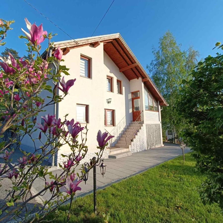 Holiday Home Green Сараево Екстериор снимка