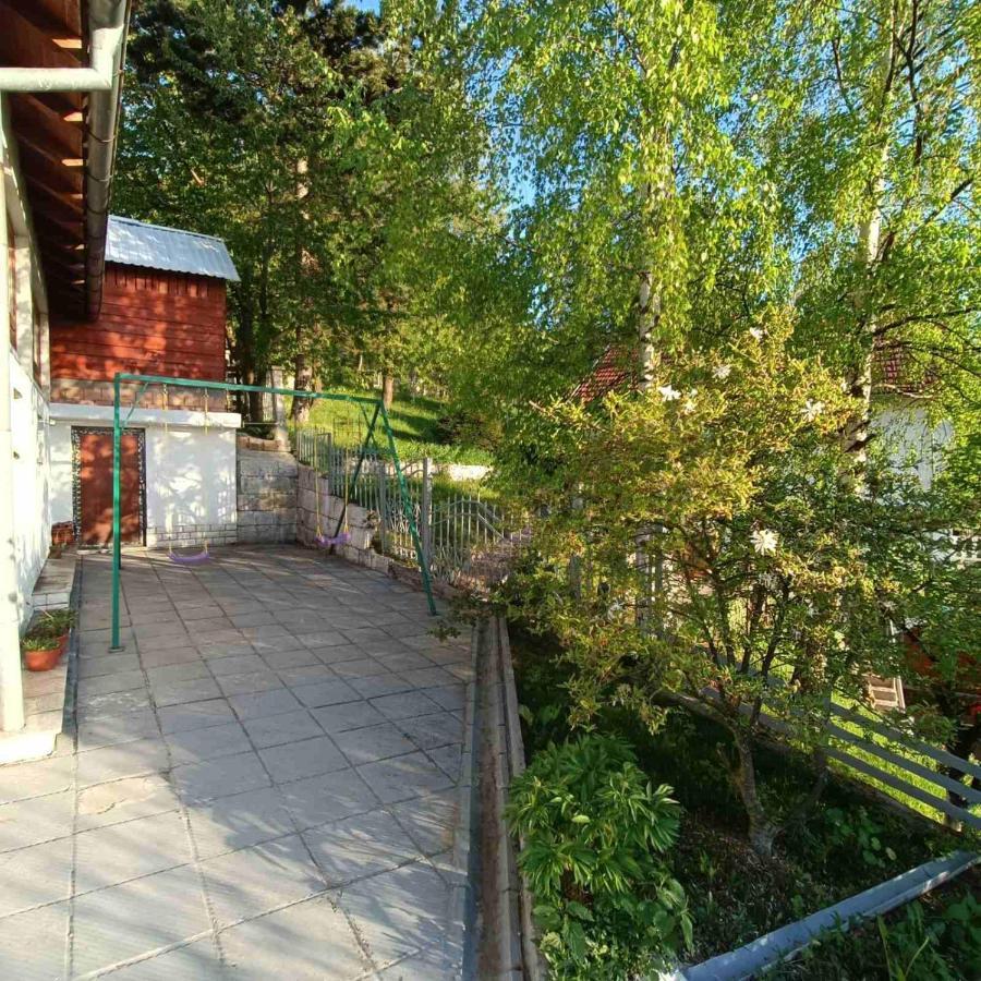 Holiday Home Green Сараево Екстериор снимка